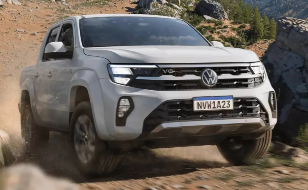 Gama Volkswagen Amarok en septiembre 2026: precios congelados, una sola versión en suba y el debut de la Unlimited V6