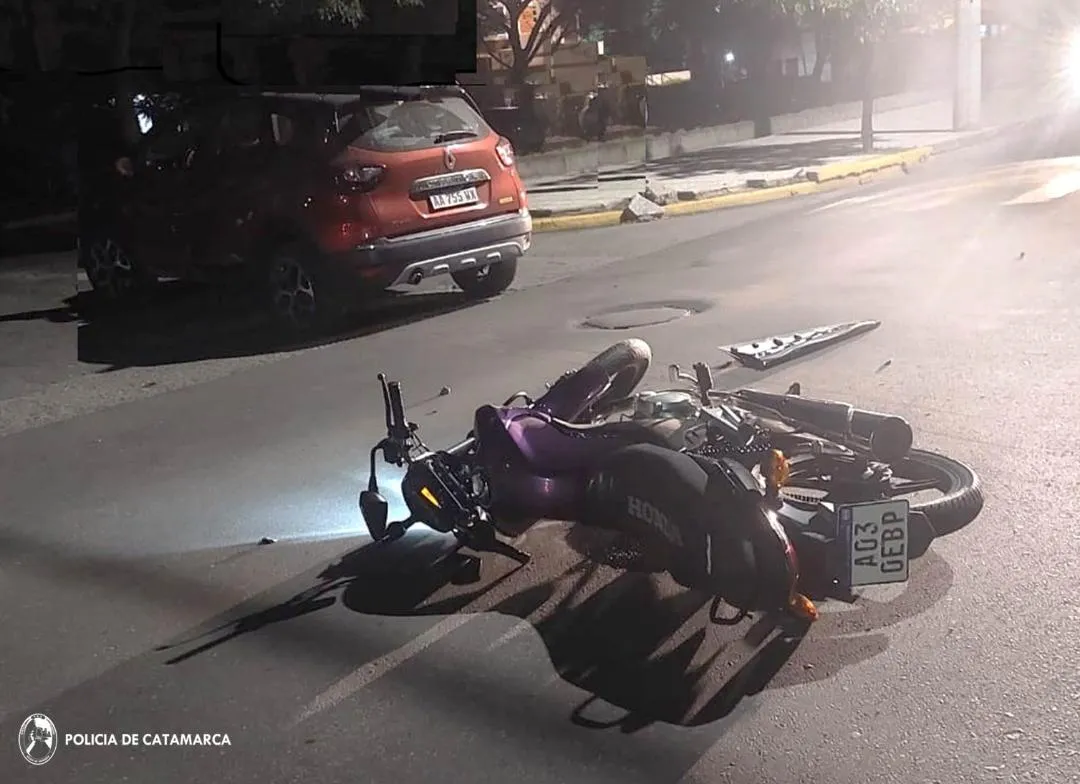 Giró en "U", chocó y le secuestraron el vehículos por conducir ebrio
