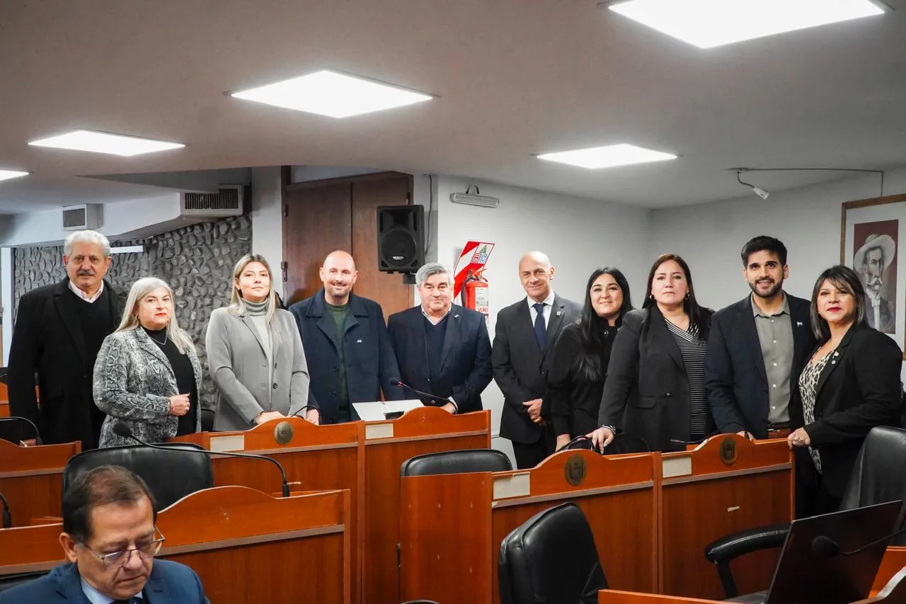 Grave acusación de Viviana Canosa en contra de Adrián Suar y Pablo Codevilla