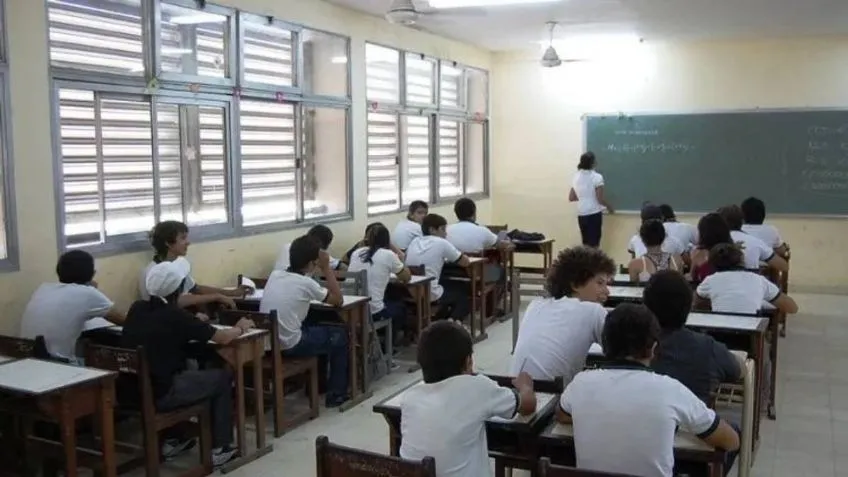 Grave vuelco: Docentes hospitalizadas