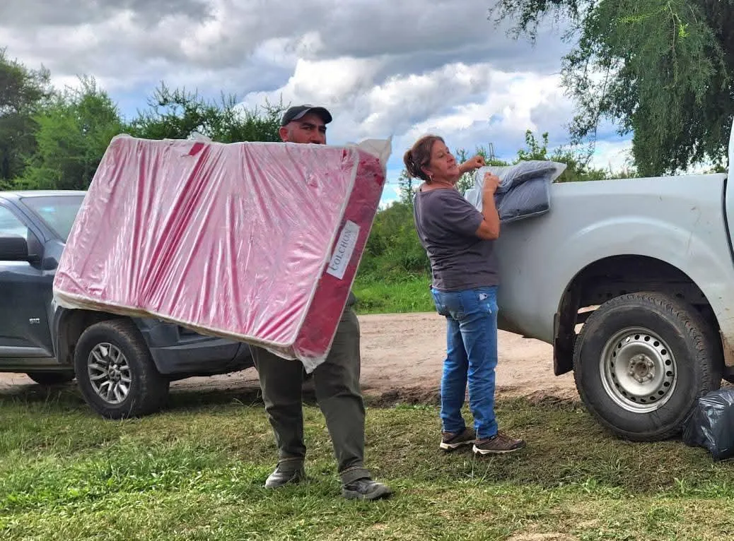Habilitan la instalación de centros de carga de autos eléctricos