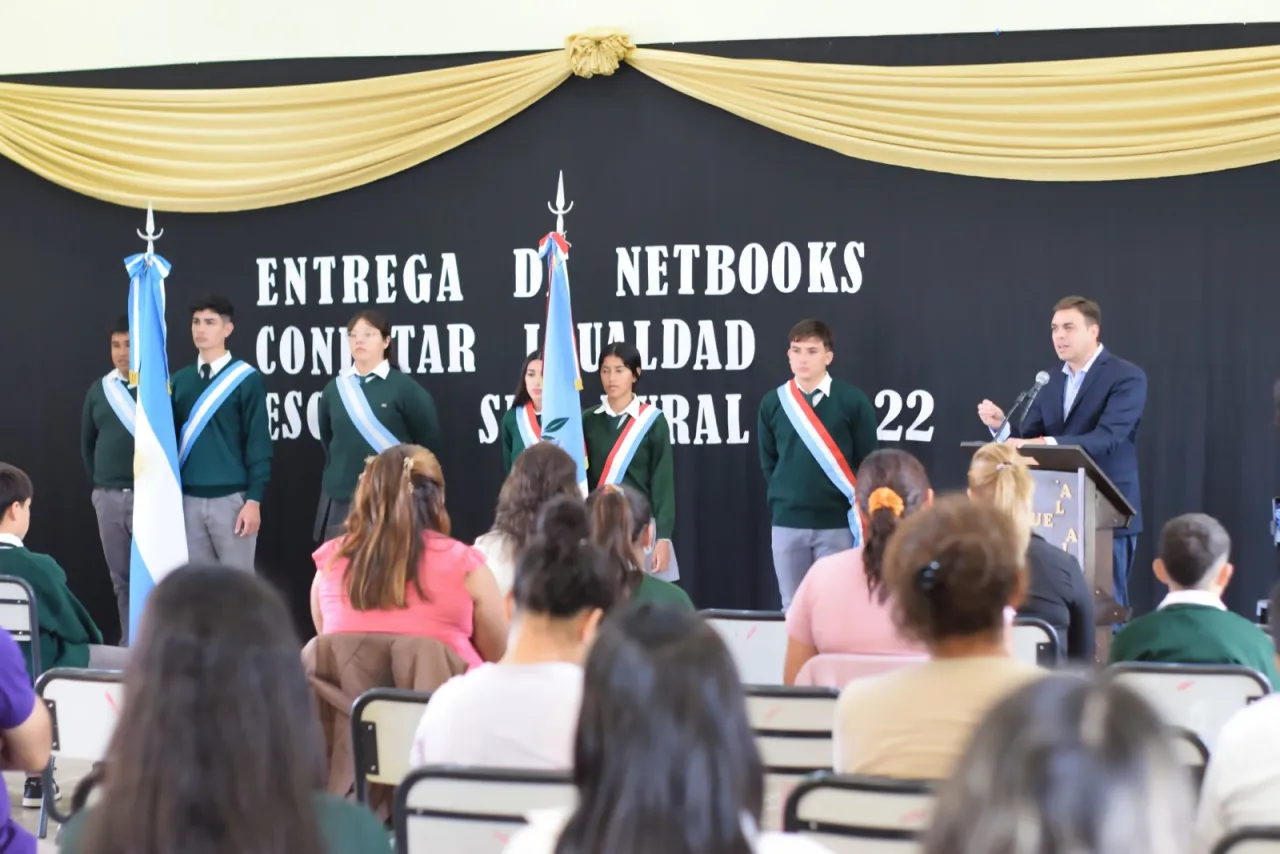 Habrá feria Navideña y noche a puro folklore