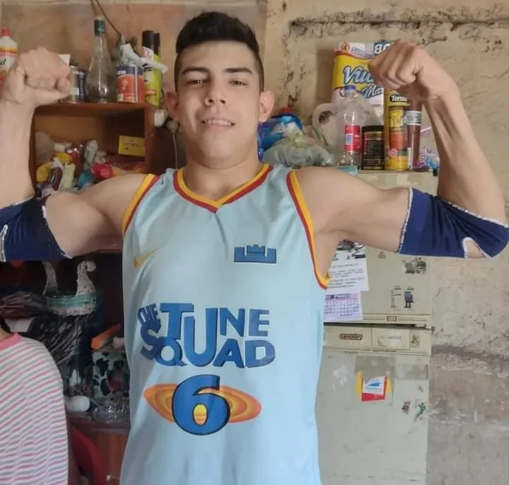 Harta de que la asalten, una vecina le dejó un cartel a los ladrones: “No hay más nada para robar”
