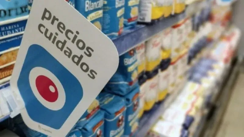 Hay 36 focos ígneos en el Ambato y es inminente la acción del avión hidrante