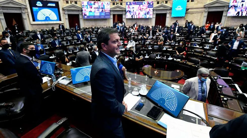 "Hay gente que está caliente con la política"