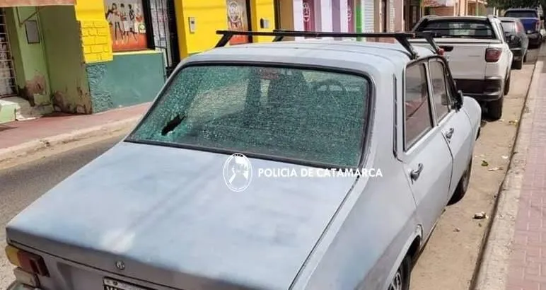 Hombre de 38 años murió en pleno acto dentro de un "telo": estaba con un adolescente