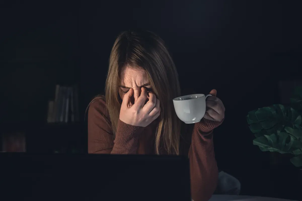 Horror: compartieron bebidas, durmieron juntos y despertó cuando estaba siendo apuñalada