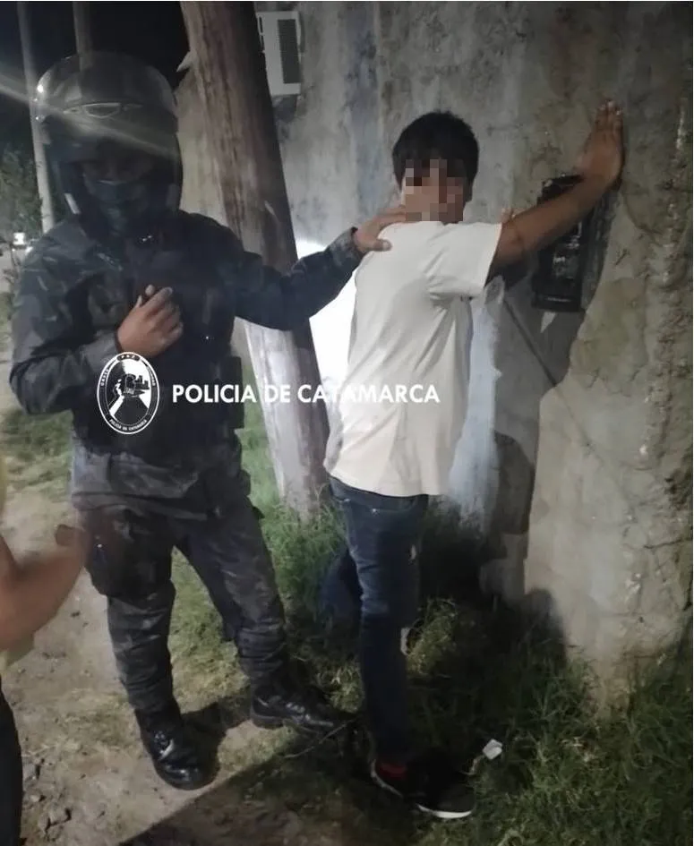 Imágenes sensibles: "A mi papá lo tuvieron de rodillas y lo golpearon brutalmente"