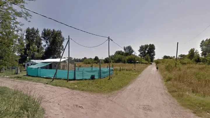 Imágenes sensibles: un hombre herido y dos caballos muertos por una descarga eléctrica