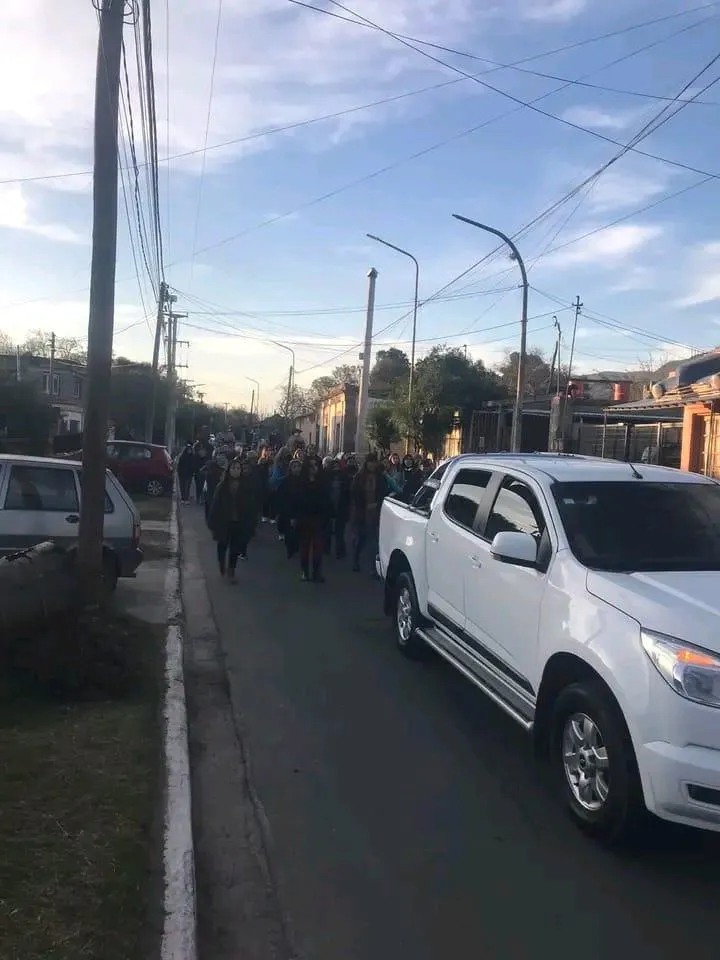 Insólito: robaron un arco de fútbol de la Escuela "La Granja"