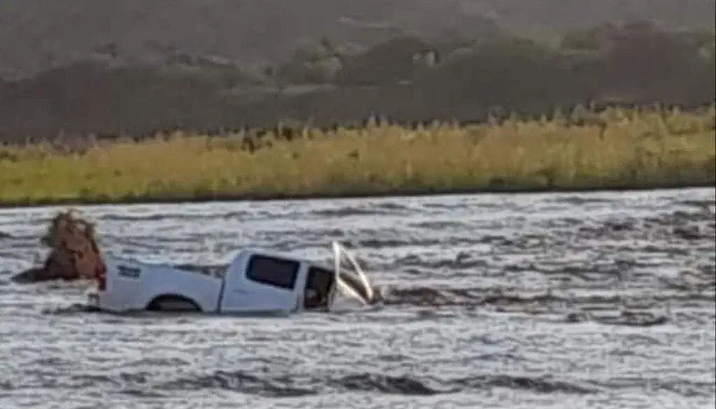 Intentaron cruzar el río Calchaquí pero fueron arrastrados por la corriente