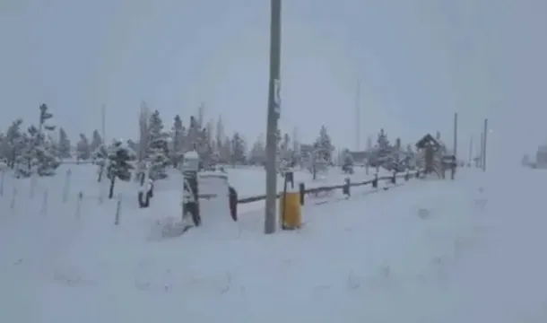 Intentaron linchar a un policía que agredió a una mujer con una cachiporra: Video
