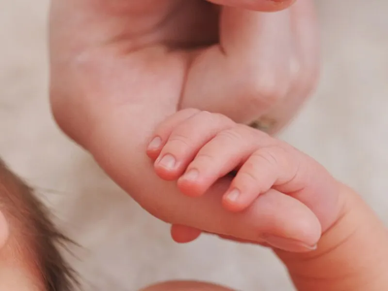 Internaron a un bebé de 29 días con coronavirus