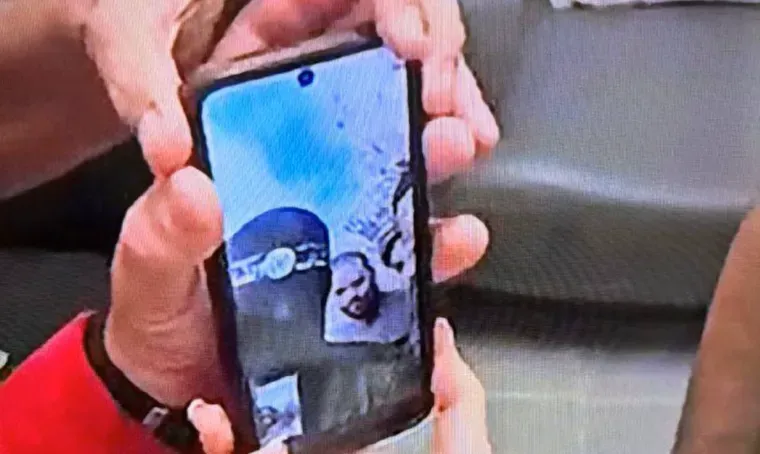 Investigan la misteriosa muerte de una influencer y su hija de 15 años