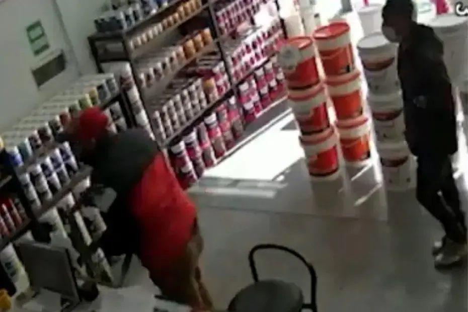 Jey Mammón contó cómo fue el incómodo momento que vivió con un espectador