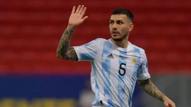 Julián Álvarez, goleador solidario: el día que le regaló una camioneta a su primer entrenador de su pueblo