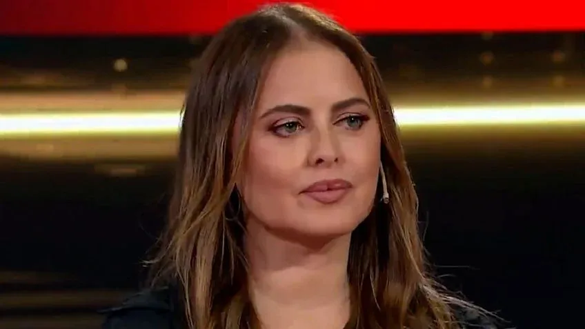 Karina "La Princesita" se emborrachó en un bar y publicó todo en sus redes
