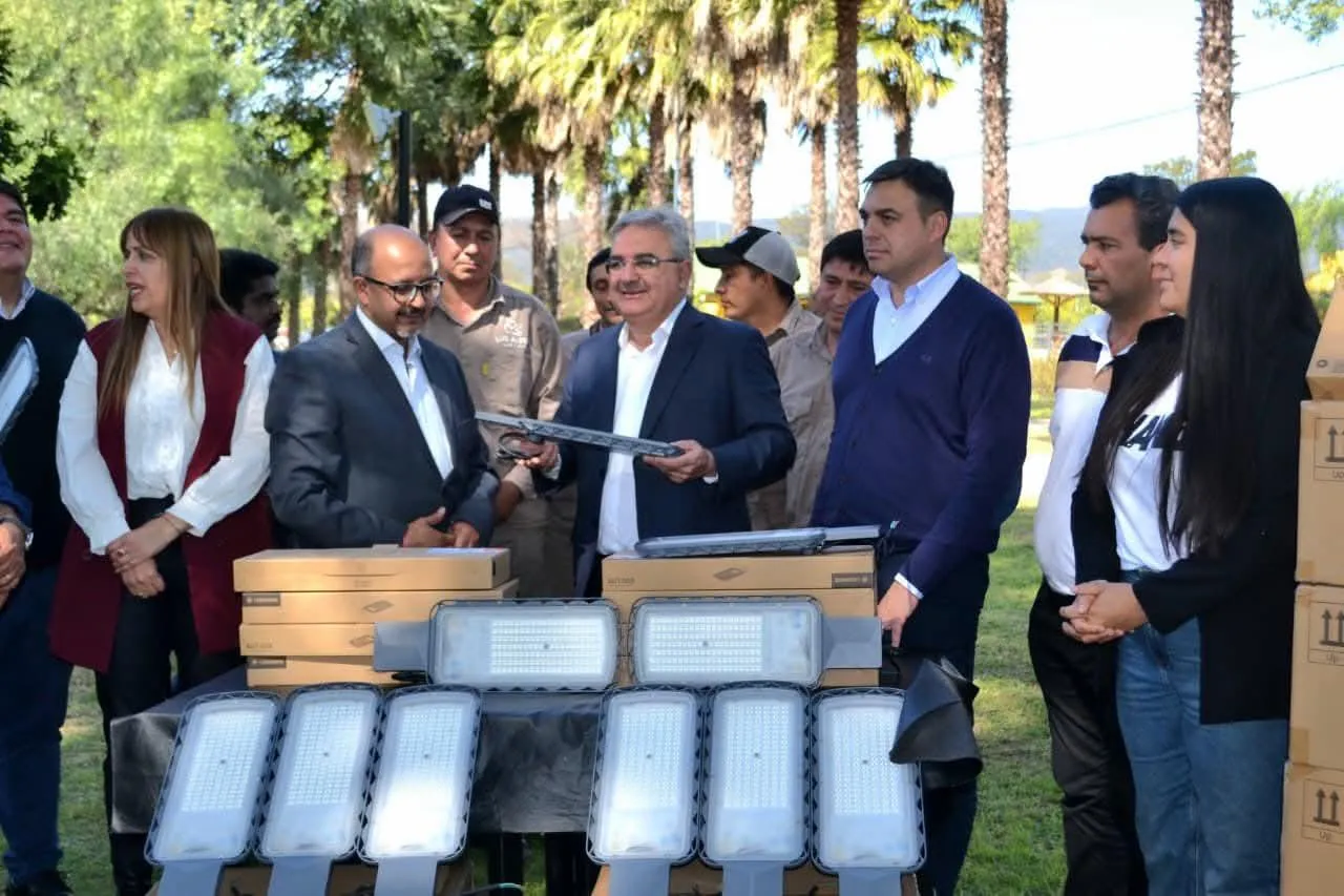 Karina Milei le quiso cobrar “peaje” hasta al orfebre presidencial