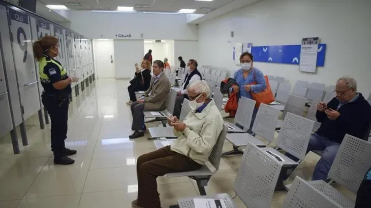L-Gante suspendió varios shows y preocupa su salud