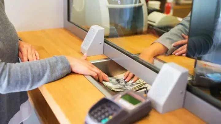 La Bancaria cerró una paritaria récord del 94% anual y un bono de más de $185.000