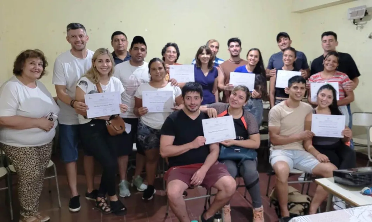 La escudería RB deja un asiento libre para 2025 y se abre una chance para Colapinto