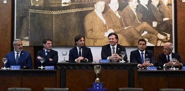 La feria virtual de Mónica Farro: vende todo por Whatsapp para equipar su nuevo hogar