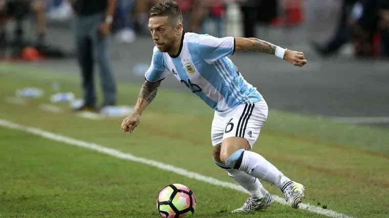 La gastada de Lionel Messi al "Papu" en una foto viral