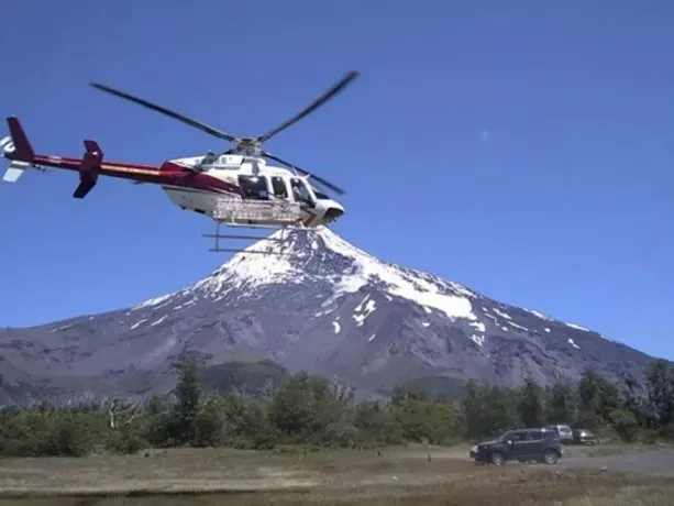 La historia del auto de alta gama que llegó a Mar del Plata con una cubierta menos