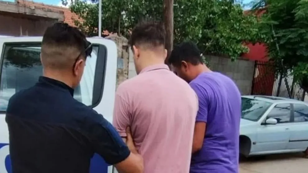 La indignante decisión que tomó el dueño de un restaurante cuando un mozo le contó que iba a ser padre