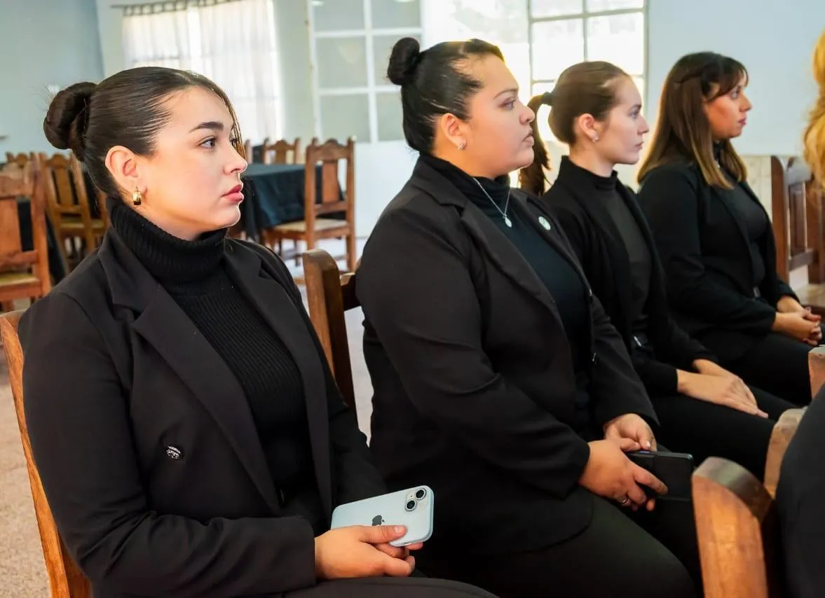 La Provincia ofreció elevar a $700.000 el salario mínimo docente