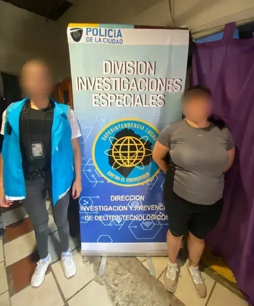 La situación que están pasando 2 Psicólogas y 1 Asistente Social