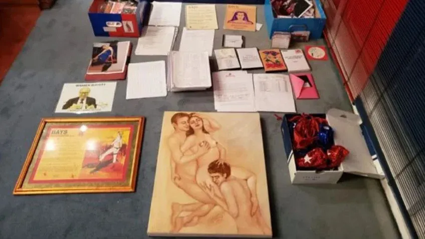 La sorprendió en la cocina y la molió a golpes