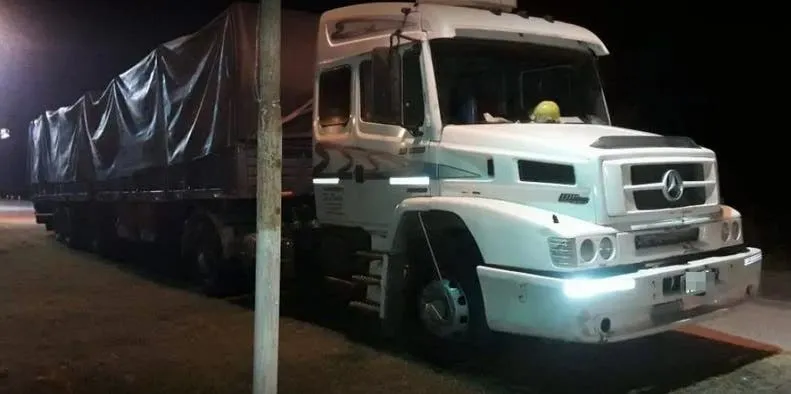 La Tigresa Acuña cayó ante Débora Dionicius por puntos y tuvo su primer traspié peleando en el Luna Park