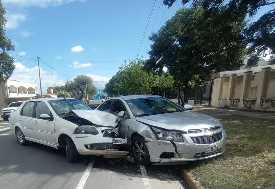 #LaFotoDelDía "Esta mujer se metió y casi me choca"