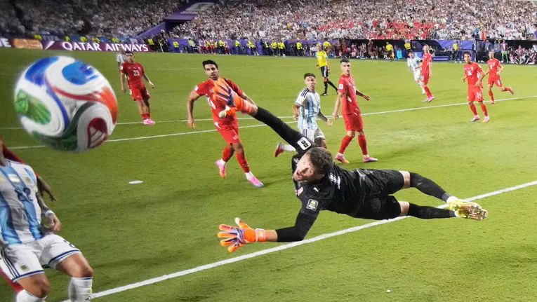 Las Malvinas son Argentinas: la bandera que mostraron los jugadores de la Selección Argentina