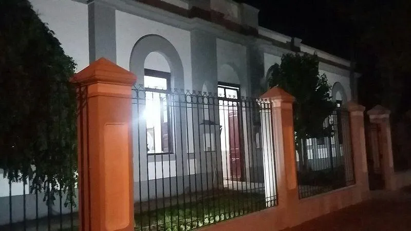 Le dio una golpiza a su novia y se justificó con un video: "me estaba gorreando, estaba en la cama con..."