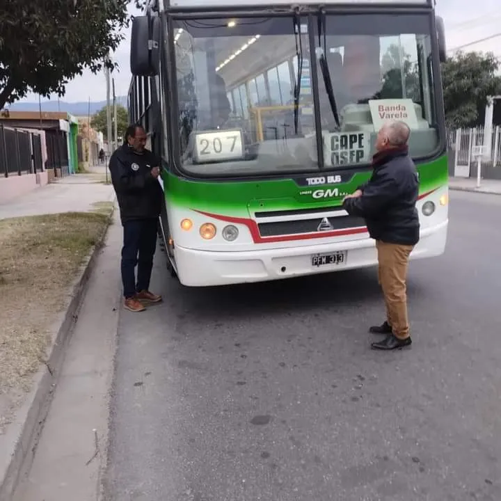 Líneas de colectivos, horarios y paradas para el #Poncho24
