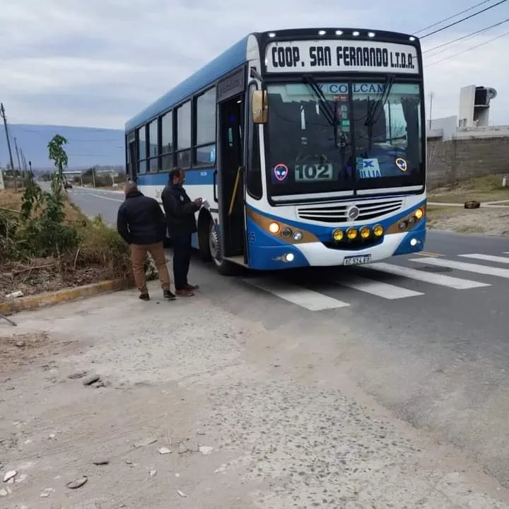 Líneas de colectivos, horarios y paradas para el #Poncho24