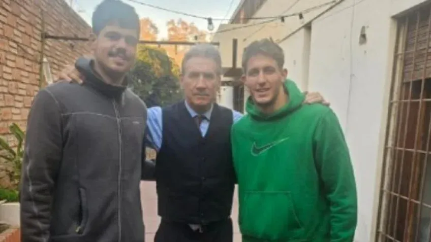 Lo atraparon mientras hacía conexiones clandestinas