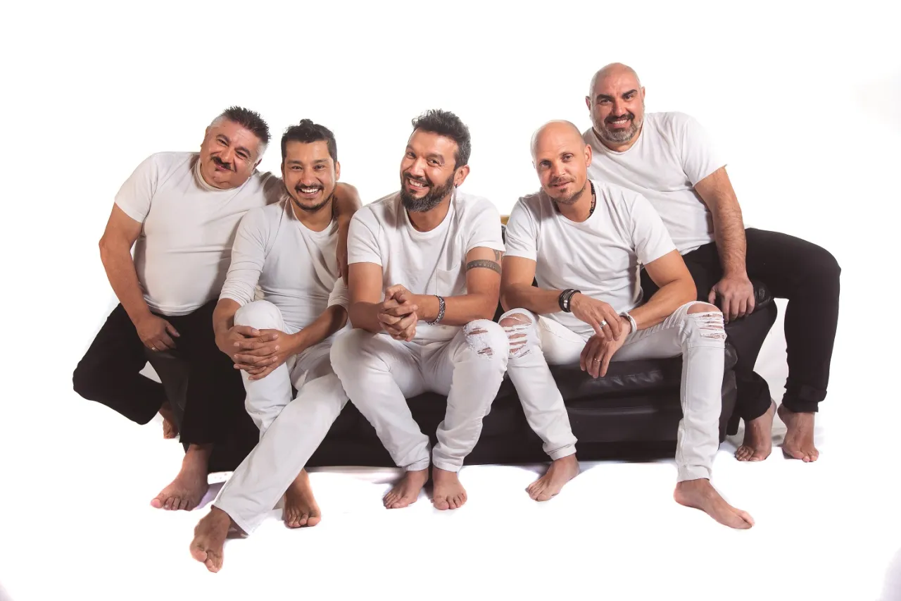 Los excompañeros de Ricky Martin en Menudo denuncian públicamente los abusos sexuales recibidos del mánager