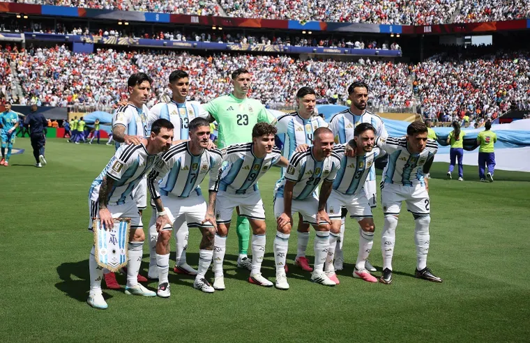Los lapidarios memes tras la sexta derrota de River