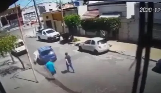 Los tiernos videos de un doctor que dan la vuelta al mundo