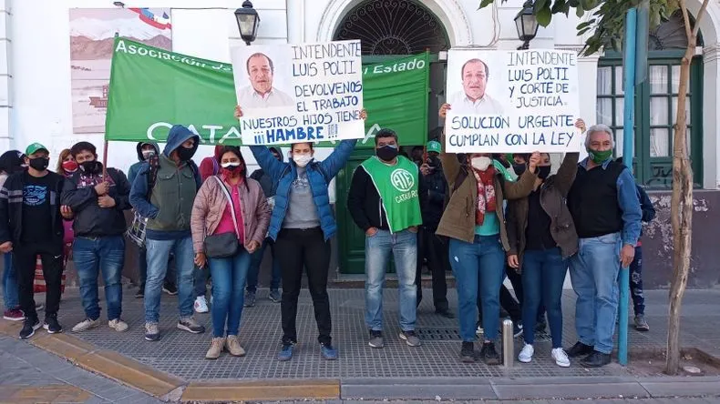 Manifestación frente a Casa de Gobierno