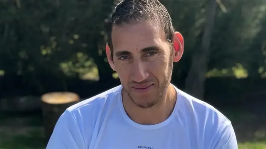 Manuel Adorni dio detalles del recorte político que ya aplicó Javier Milei