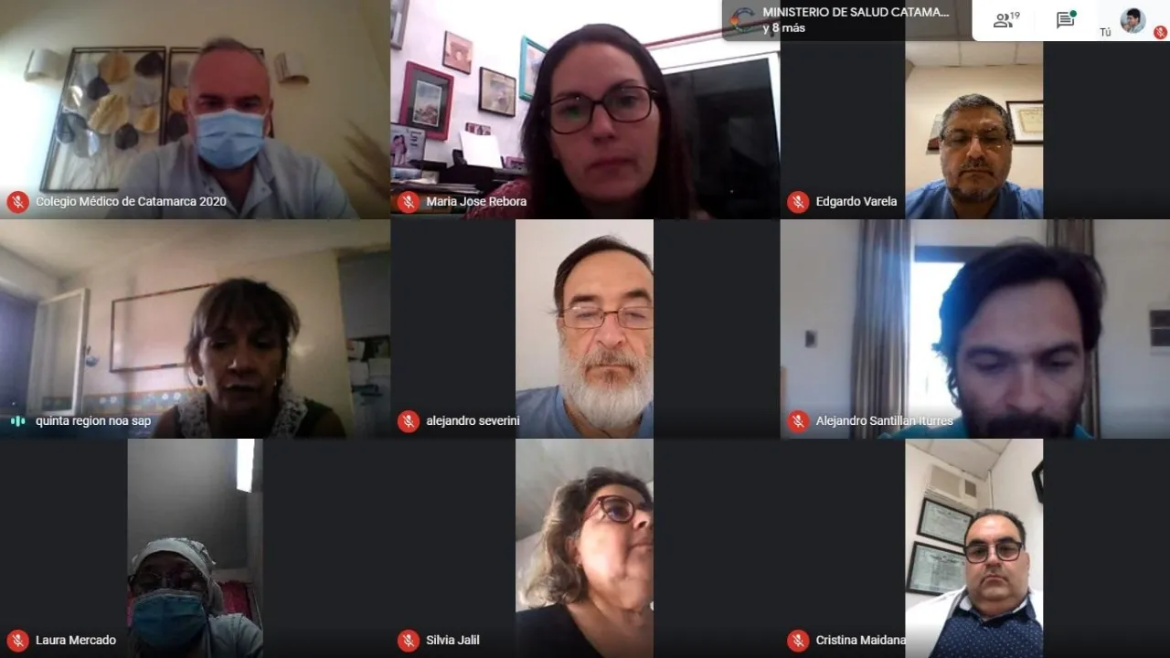 Manzanas acarameladas: el paso a paso para hacerlas en casa y endulzar el fin de semana