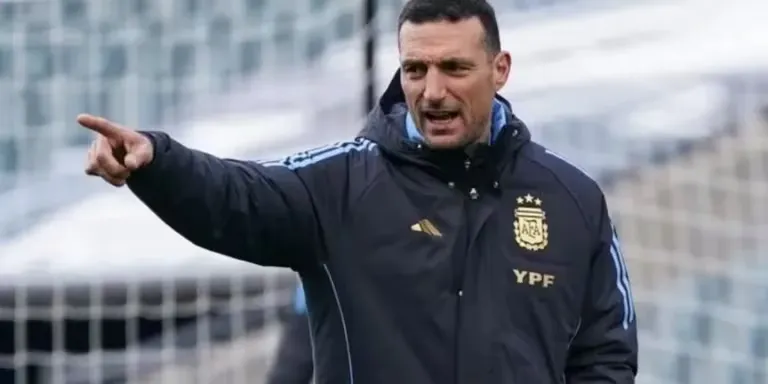 Martínez define el equipo de Boca para el debut en Liga Profesional