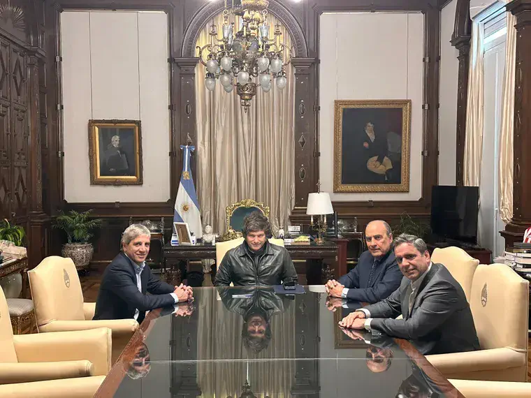 Milei lanzó la Mesa Federal y nombró a Lisandro Catalán como Ministro del Interior