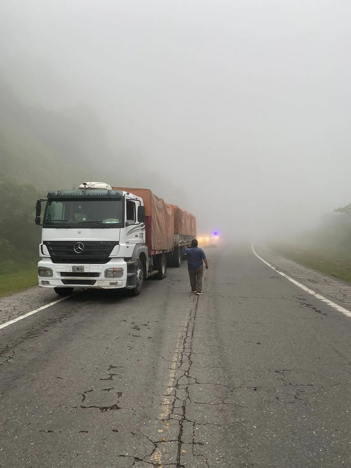 Mostraba sus partes íntimas a los niños en el ingreso escolar