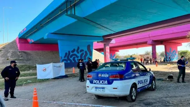 Motociclista chocó contra una pared