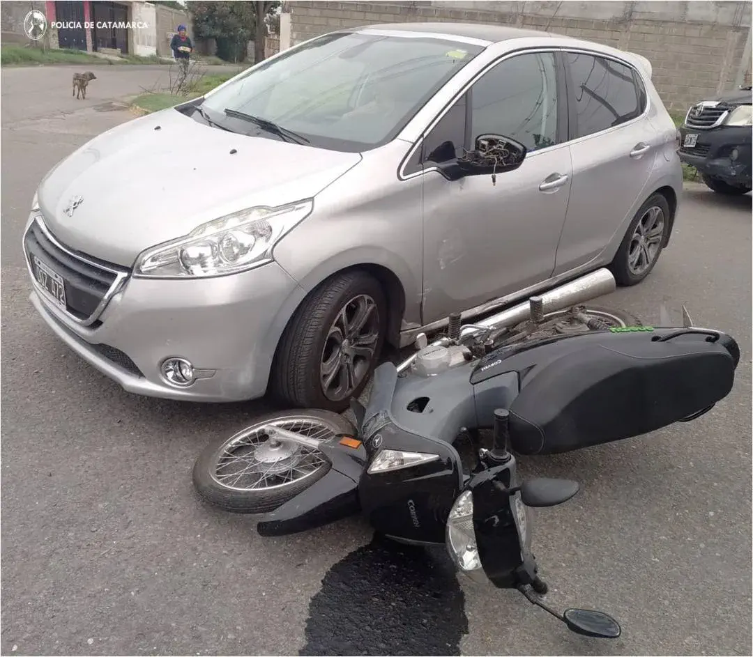 Motociclista lesionado en un siniestro vial